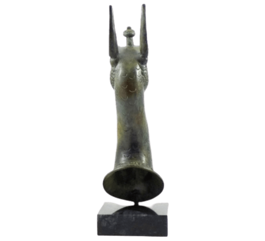 Cabeza de bronce de grifo, Museo Arqueológico...