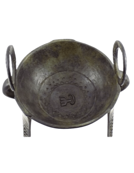 Trépied sacrificiel grec en bronze pour la délivrance des oracles et cérémonies rituelles antiques