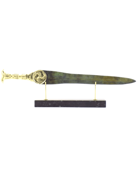 Épée Courte en Bronze ou Xiphos de Persée fils de Zeus et de Danaé. Vainqueur de la Gorgone Méduse et Roi de Mycènes
