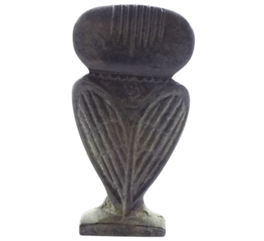 Estatuilla de búho en bronce, símbolo de...