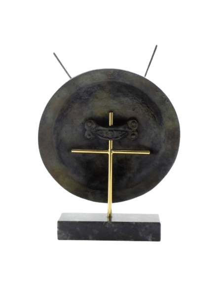 Bouclier en Bronze de Léonidas roi de Sparte, criblé des flèches des armées de Xerxès roi de Perse, bataille des Thermopyles