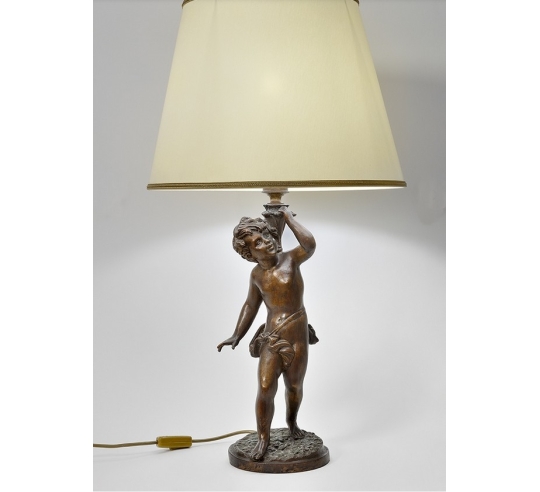 Patinated Bronze Table Lamp - Elegant Putto...