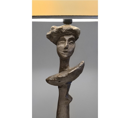 Lámpara de mesa de bronce patinado estilo...