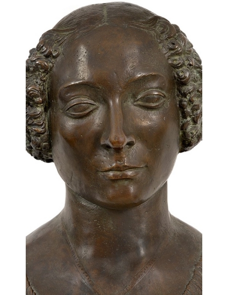 Estatua en Bronce Patinado: Dama con Ramo de Flores según Verrocchio