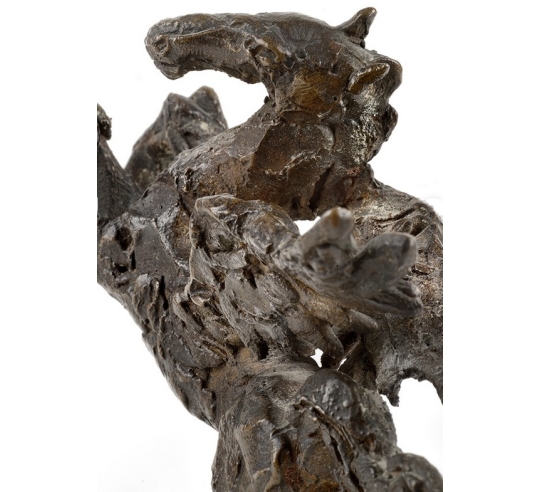 Estatuilla de Bronce Patinado: El Vuelo de Pégaso