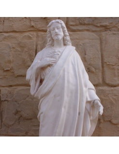 Estatua del Corazon Sagrado de Jesus