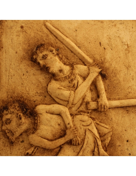 Bajorrelieve duelo de gladiadores romanos