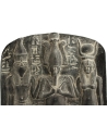 Bajorrelieve de la tríada egipcia Horus, Isis y Osiris