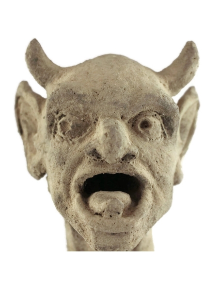Mocking demon gargoyle by Temarte Mocking demon gargoyle by Temarte