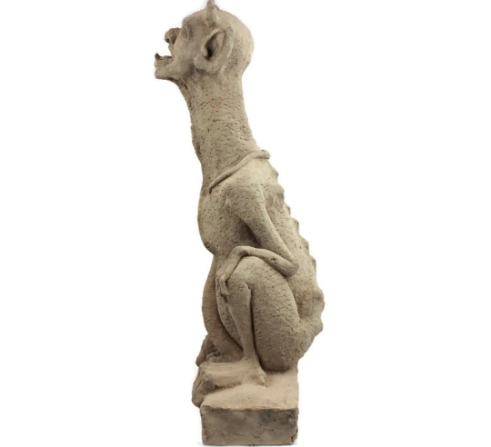 Mocking demon gargoyle by Temarte