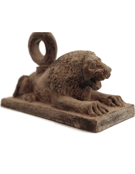 Statue de lion