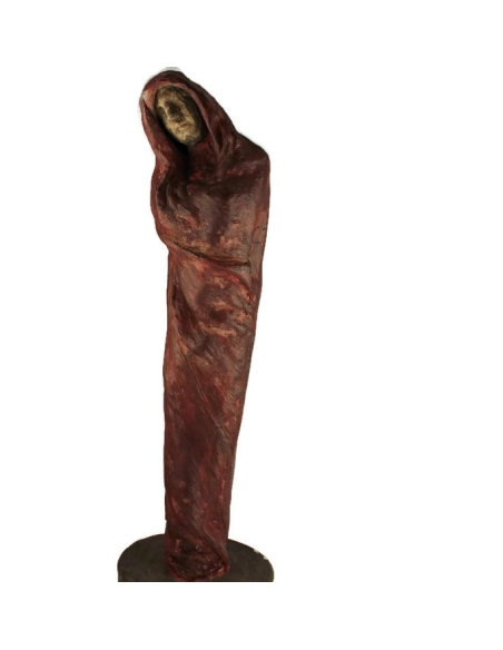 Mujer saliendo de su crisálida