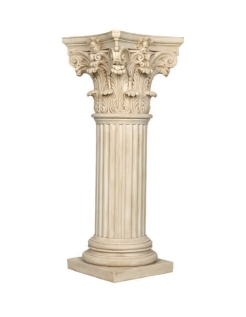Decorative column with Corinthian capitel