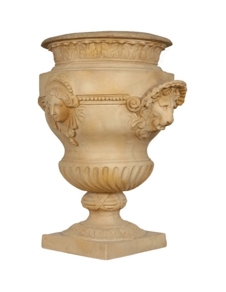 Lions vase
