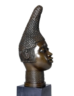 Buste africain par Miguel Fernando Lopez (Milo)
