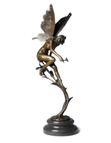 Fée posée sur une fleur de Miguel Fernando López (Milo) Fée posée sur une fleur de Miguel Fernando López (Milo)