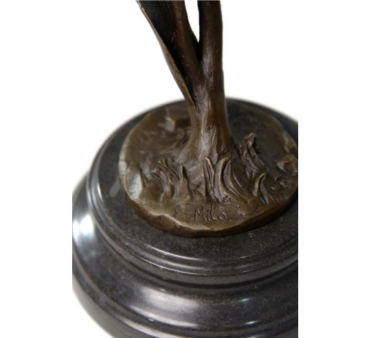 Hada sobre una flor de Miguel Fernando López (Milo)