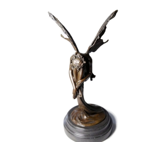 Hada soñando por Miguel Fernando López (Milo)