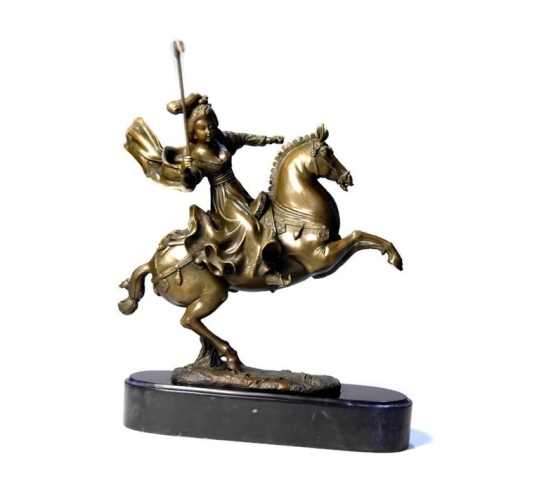 Chinese princess playing polo by Miguel Fernando López (Milo)