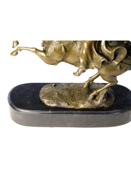 Chinese princess playing polo by Miguel Fernando López (Milo) Chinese princess playing polo by Miguel Fernando López (Milo)