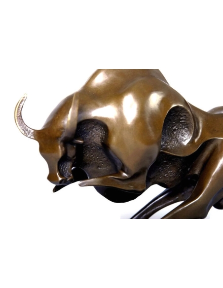 Taurus stylized by Miguel Fernando López (Milo)