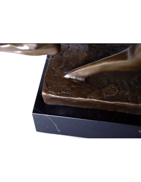 Taureau stylisé par Miguel Fernando López (Milo)