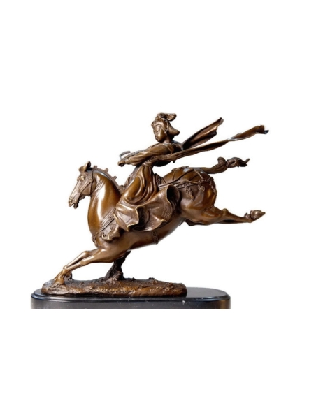 Princesa china jugando al polo y saltando a caballo por Miguel Fernando López (Milo)