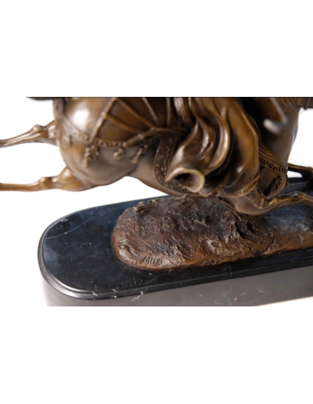 Princesa china jugando al polo y saltando a caballo por Miguel Fernando López (Milo)