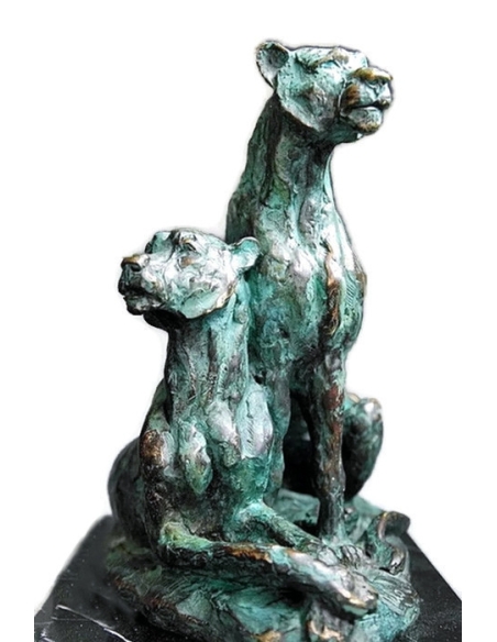 Dos leonas, dos hermanas por Miguel Fernando López (Milo)