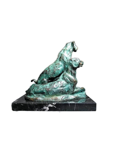 Dos leonas, dos hermanas por Miguel Fernando López (Milo)