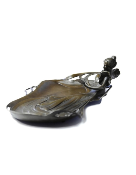 Pin tray Art nouveau by Miguel Fernando López (Milo)