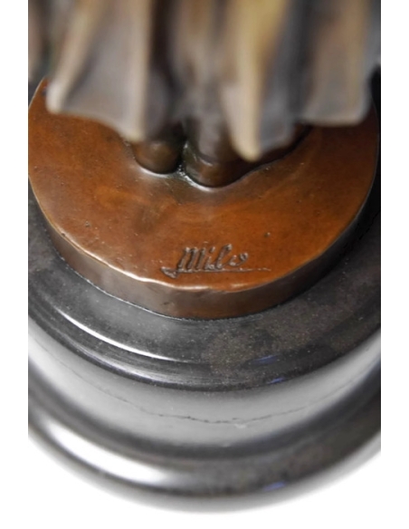 Candelabro niña con tulipanes Modernismo de Miguel Fernando López (Milo)