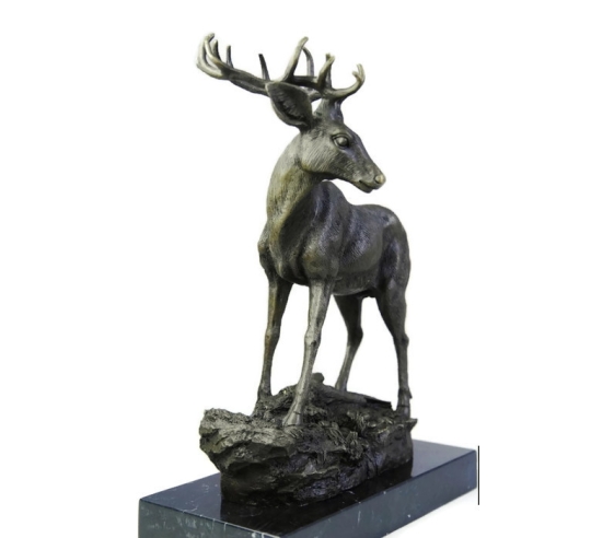Young stag by Miguel Fernando López (Milo)