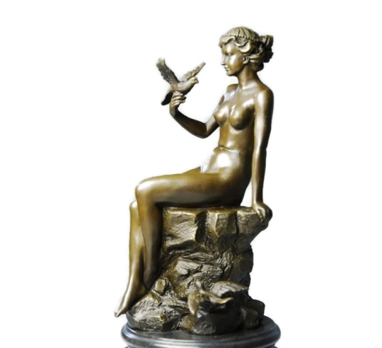 Jeune femme nue à la colombe par Ferdinand Preiss
