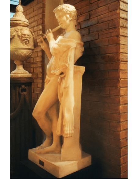 Satyre jouant de la flûte