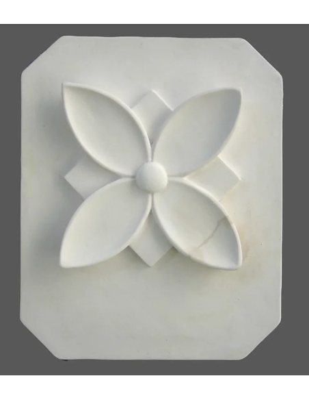 Four stylized leaves