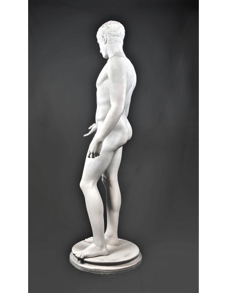 L'Idolino de Pesaro, statue romaine à taille réelle