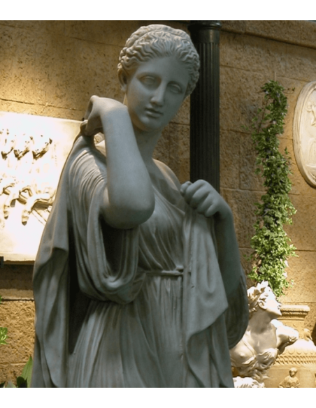 Diana de Gabies - Full-size statue by Praxitele - Roman Goddess of the Hunt and Moon Diana de Gabies - Full-size statue by Praxitele - Roman Goddess of the Hunt and Moon