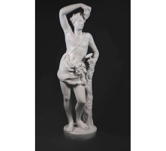 Dionysos ou Bacchus, dieu du vin, du théâtre et de la folie - statue grandeur nature