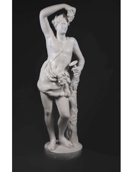 Dioniso o Baco dios del vino, el teatro y la locura -estatua de tamaño real Dioniso o Baco dios del vino, el teatro y la locura -estatua de tamaño real