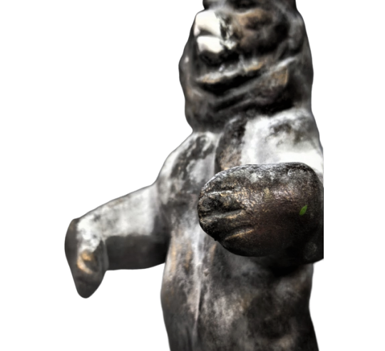 Oso de pie por Antoine-Louis Barye