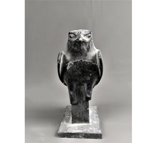 Statue Horus, le dieu faucon égyptien
