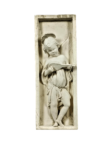 Bajo relieve ángel tocando el laúd