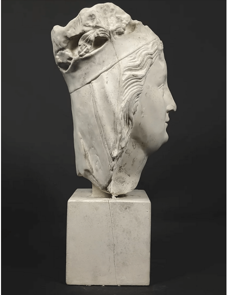 Bust of the Virgin Mary - Cathedral of Notre Dame de Paris