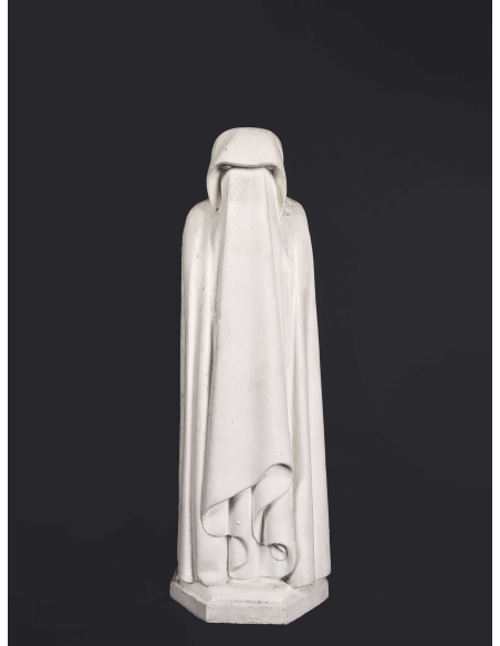 Statue of Mourner veiled, hiding his face by Jean de Cambrai