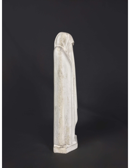 Statue of Mourner veiled, hiding his face by Jean de Cambrai