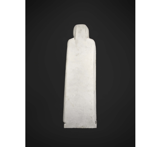 Estatua de Llorón velado, escondiendo su rostro por Jean de Cambrai