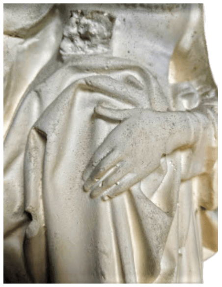 Statue de Pleurant, jeune courtisane en deuil Statue de Pleurant, jeune courtisane en deuil