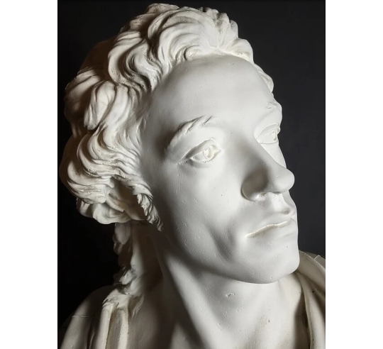 Bust of Antoine Barnave by Jean-Antoine Houdon.