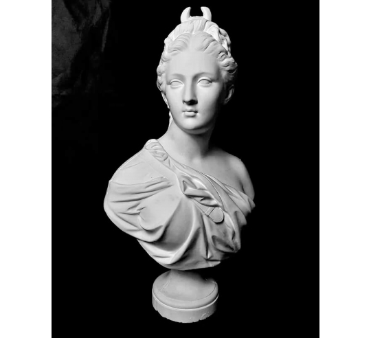 Buste Diane Chasseresse drapée d'après...